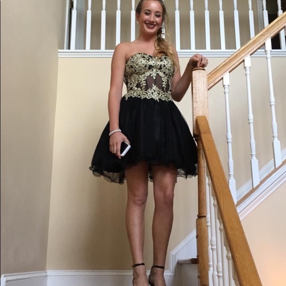 Party/homecoming dress size 3